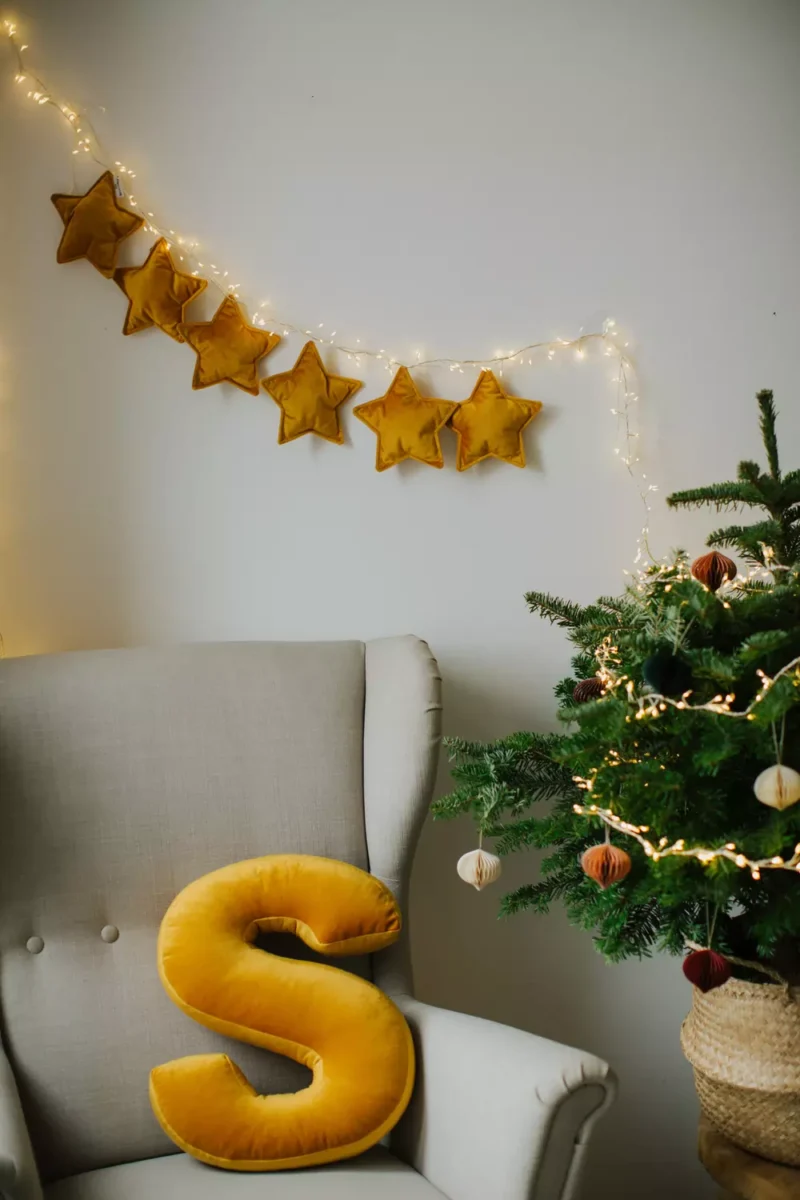 Girlanda welurowa gwiazdki ozdoba świąteczna pomysł na prezent kolor żółty