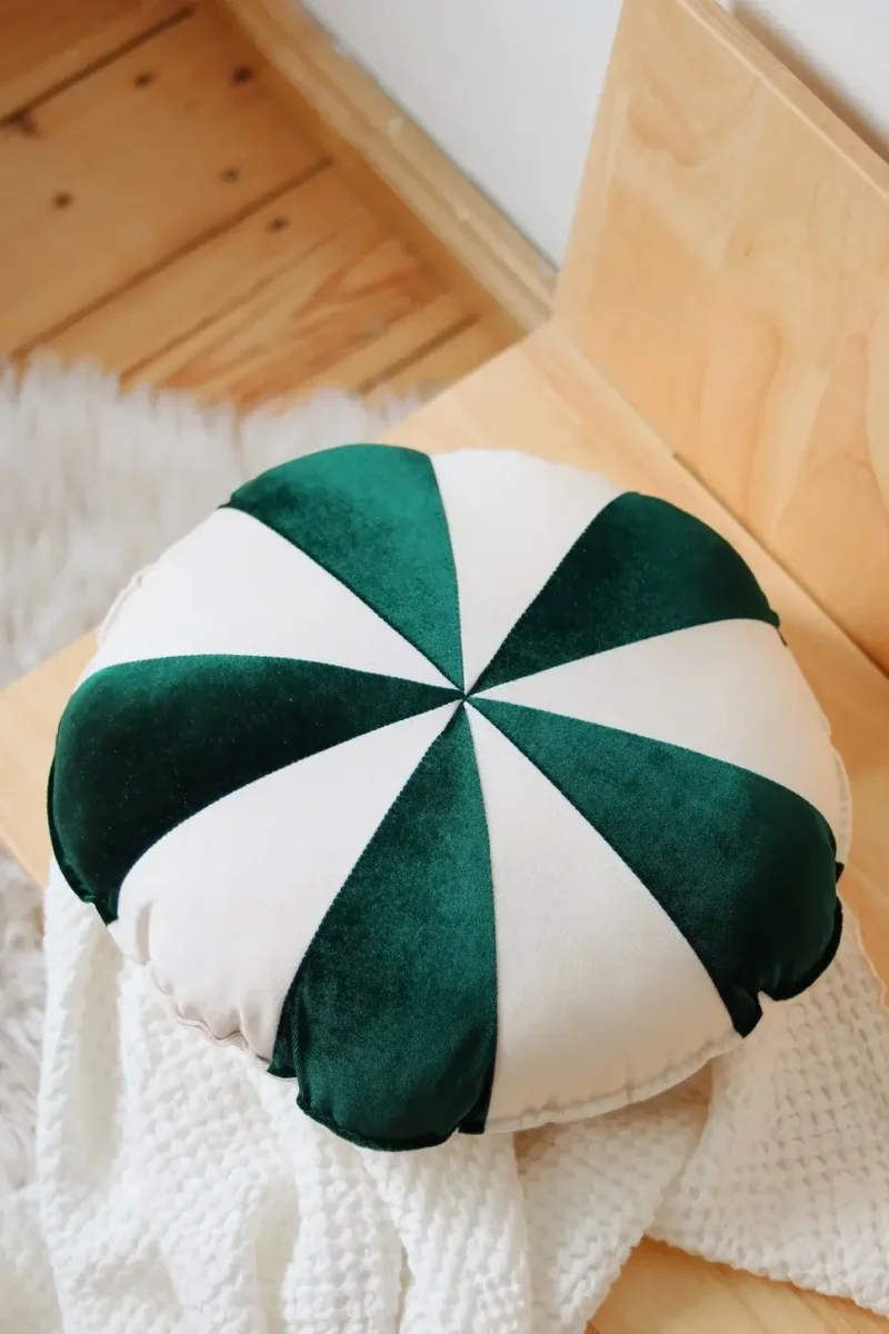 zielona poduszka patchworkowa cukierek ozdoba do pokoju dziecięcego