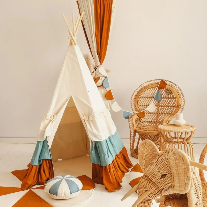 namiot tipi z falbanami ale cyrk zabawa luuv concept