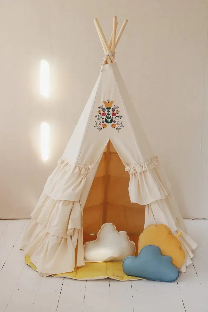 namiot tipi z falbanami zabawa dziecko luuv concept
