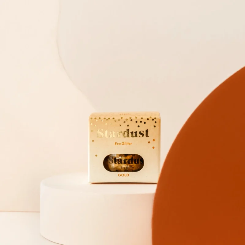 ekologiczny dekoracyjny brokat do ciała i twarzy dla dzieci gold star dust luuv concept polska marka halloween karnawał urodziny prezent