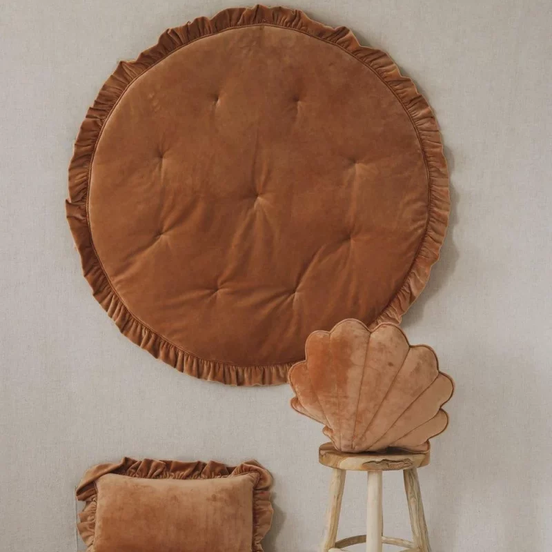 poduszka dekoracyjna welwetowa karmelowa polska marka luuv concept